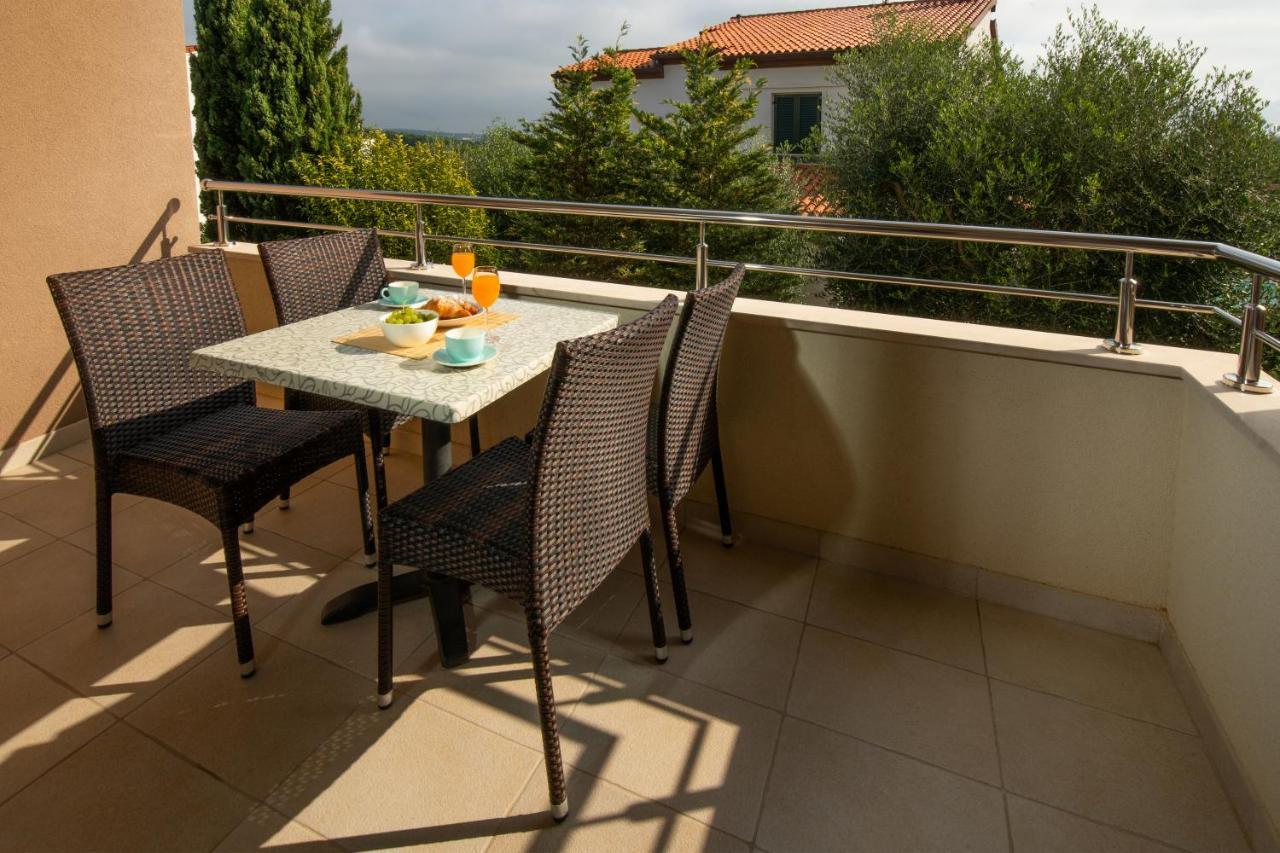 Oliva Appartement *