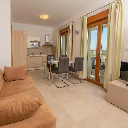 Apartments Oliva Premantura Extérieur photo