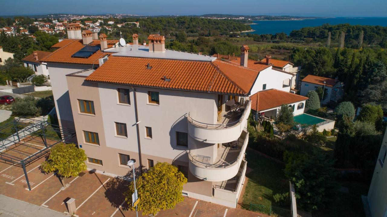 Oliva Apartment