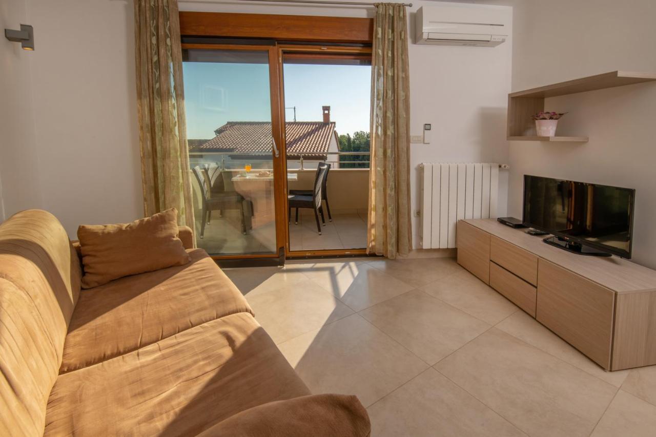 Apartment Oliva *